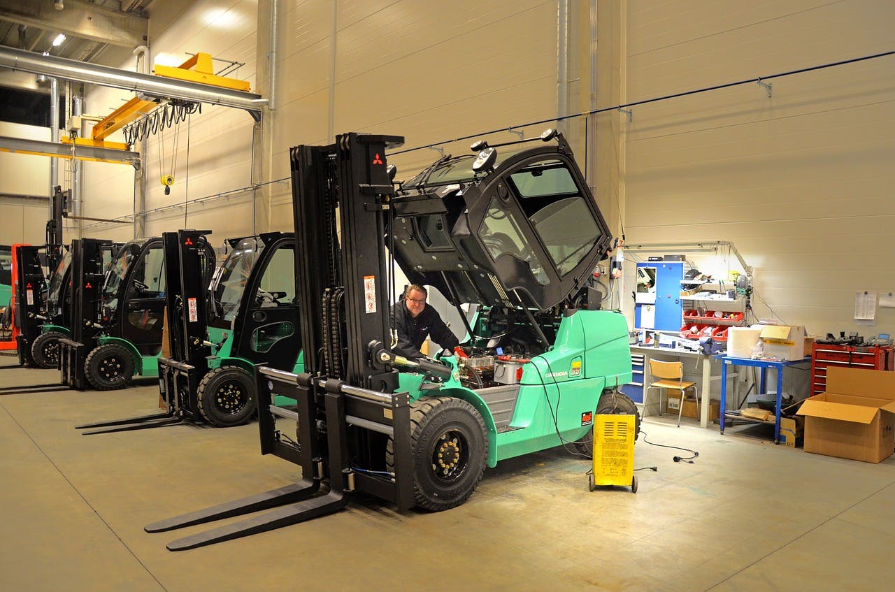 forklift check